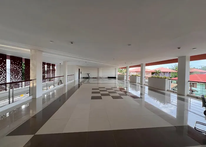 Seven-eleven 1br - Royal Oceancrest Mactan Appartement *